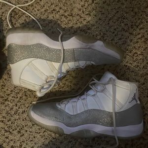 Women Jordan 11 size 11